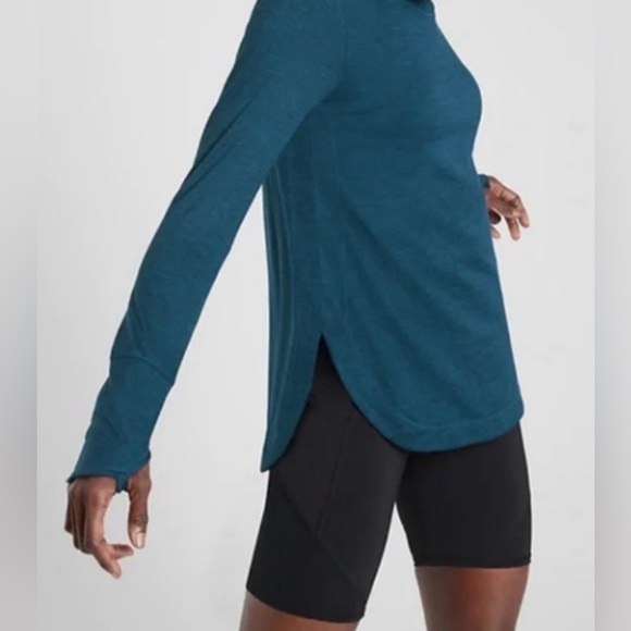 Athleta Tops - Athleta Uptempo Long Sleeve Top - size S.